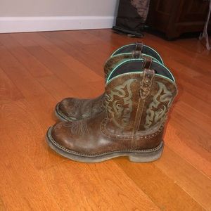 Justin’s Size 10 Women’s Boots
